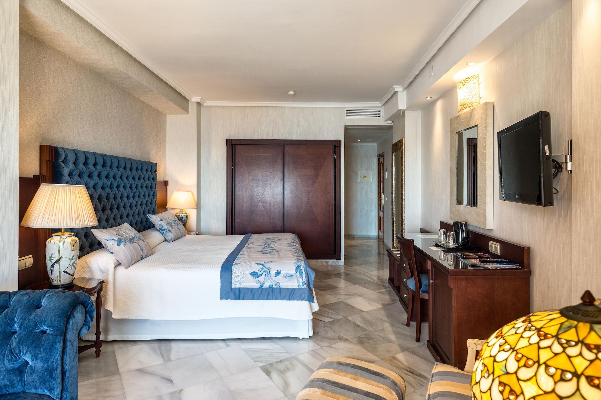 Balcon De Europa 4*